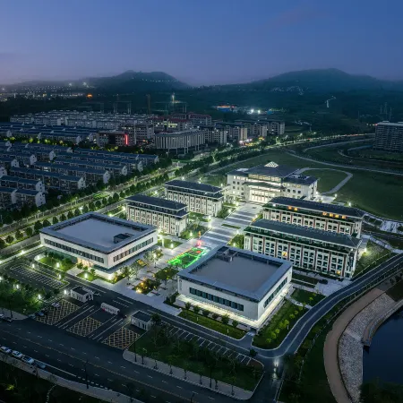 QIANNA HOTEL FINE(RuYang Youth Maker Center)