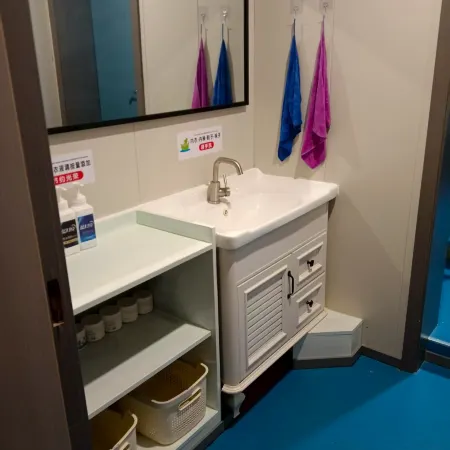 7Days Inn Hotel (Tianjin Railway Station South Square Jinwan Square)