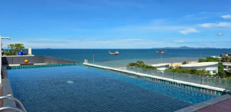 โรงแรมดีแอทซี