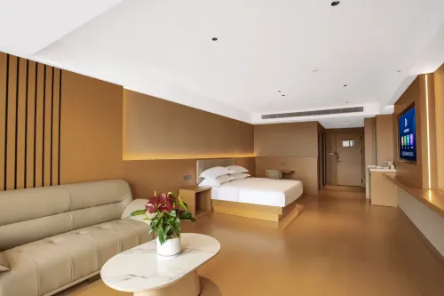 Jiayou Scenic Resort Hotel Hotels in Baoshan