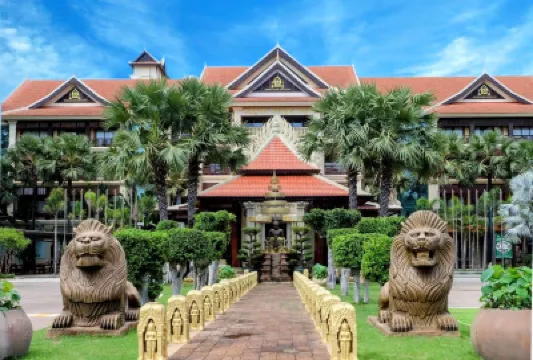 皇后水療度假村 柬埔寨戰爭博物館附近的飯店