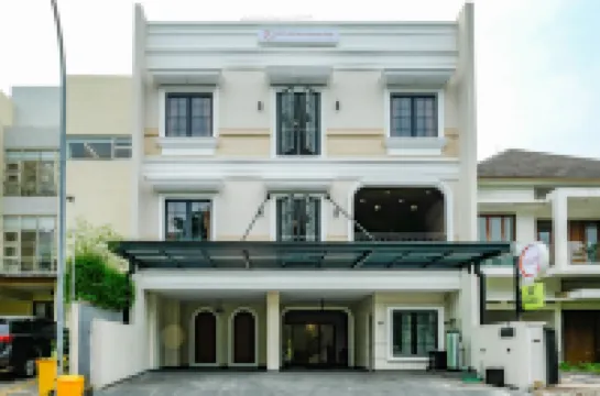 Urbanview Kencana Residence near Pakuwon Mall Surabaya