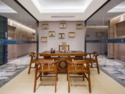 亞居酒店（佛堂古鎮寶龍廣場店） 鄰近佛堂古鎮的酒店