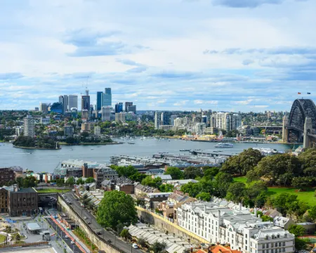 Seaside CBD/Luxury 3 bedrooms/6 people/2 parking spaces/Unbeatable view/Convenient transportation Hotels in Barangaroo