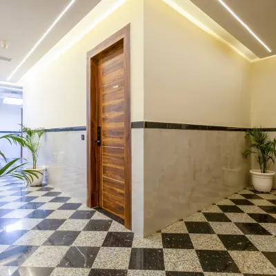 Hotel Urban Royale - IGI Airport Delhi Các khách sạn gần Đại học JNU