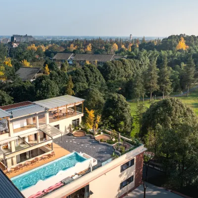Wanshan Inn (Qingcheng Front Mountain Branch) Hotels near Huaxikunchong Museum