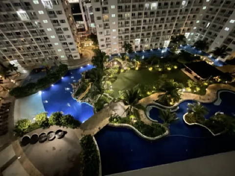 Shore Residences MOA staycation Hotels near Casino 2ACE Poker Manila