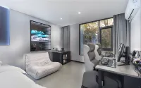 Lazy Cat E-Sports Hotel (Wanda Plaza) - New