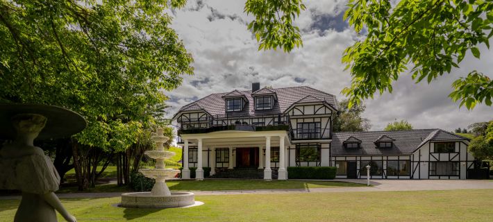 Hana Lodge Hotels in Rotorua