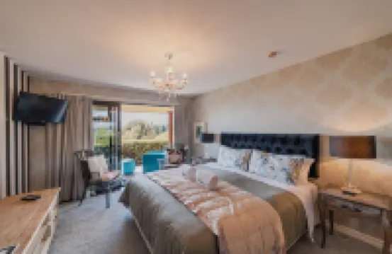 Private Room Near the Lake - Ohau Hotels in 