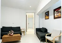 Central Strathfield quiet share stay