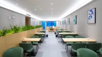 Mingguang Orange Boutique Hotel