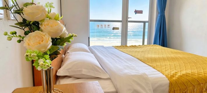 Xiaoyuer Seaview Homestay (Shanhai Square Magic Hot Spring Branch) Hotels in Yingkou