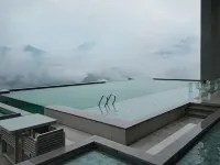 Yunhujing Cliff Resort Hotel - Romantic
