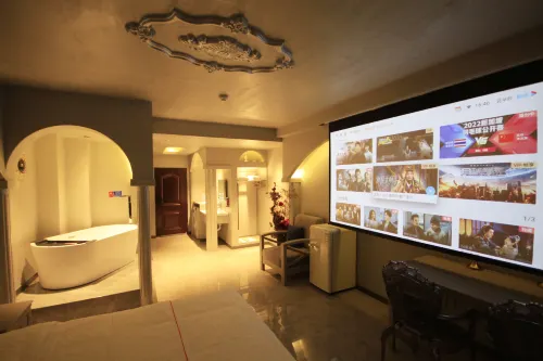 Chifeng Yue Smart Apartment (Hongshan Wanda Plaza)