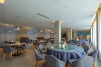 Homeinn · neo Jinan Daming Lake Chaoran Tower - พร้อมอาหารเช้า