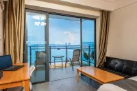 Tongyu Tauriel Scenic Apartment (Hailing Island Dajiao Bay)