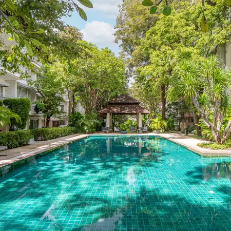 The Park Nine Hotel Srinakarin Отели рядом с достопримечательностью «Торговый центр Seacon Square»