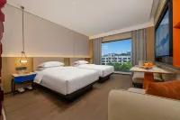 Days Select Wyndham Hotel