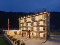 Sanyu sanshan View Guesthouse,Lixin فنادق في مديرية لي
