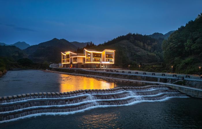 Jianwuxiang Ranjiangshan Resort Hotel