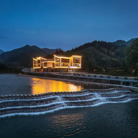 Jianwuxiang Ranjiangshan Resort Hotel