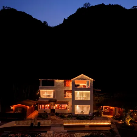 Longmen Drunken Dream Yishan Jing Homestay