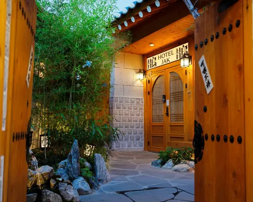 HOTEL JAK Insadong by Aank Hotels near Gallery All