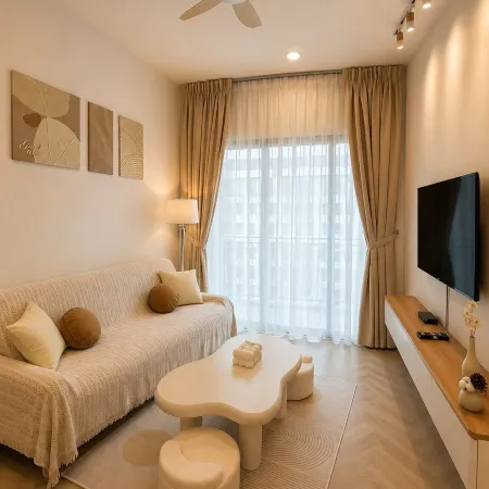 Upton | Near Timberland medical, Aeon by HopeHome