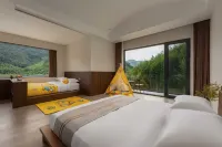 Chazhuli Manor · Stream Trekking & Pool Garden Resort (Yinjiang Valley Waterfall Drift Branch) - Wi-Fi