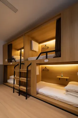 Backpack Ten Years Hostel (Haikou Qilou Old Street) - Hostels