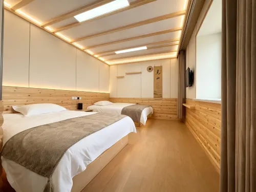 Mohe Jinhong Snow House Farm Stay - Homestays