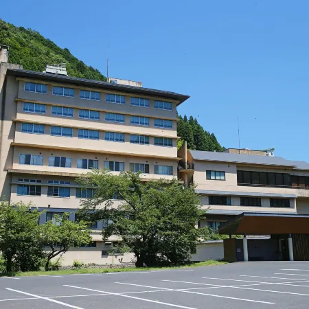 Sanin-Yumuraonsen Yuamu