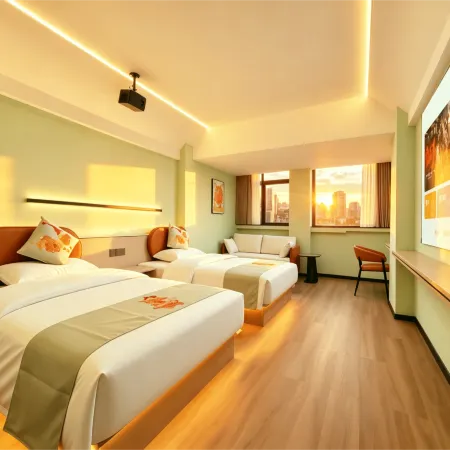 Time Travel Boutique Stay (Nanning Railway Station Mingxiu Road Subway Station)
