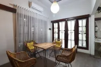 Bisma Balcony Homestay - 2-Star