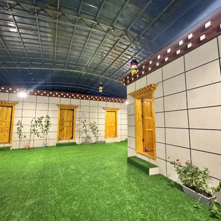Akzhuobacang · Land | Herder's Courtyard (Heimahe Town)