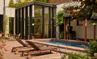Latroupe Jardin Secret