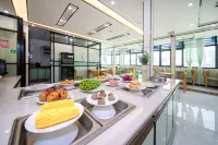 Wanhe Theme Hotel - واي فاي