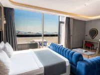 216 Ruby Suite Hotels near Maltepe
