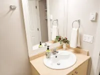 Cozy and Homey 2 BR Suite - baignoire