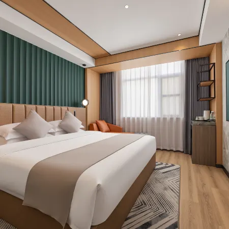 Pullman Grand Hotel (Anlu Dongda Times Square)