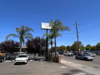 Executive Lodge Inn Stockton CA - Kæledyr tilladt