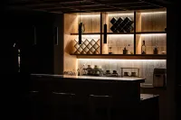 The Han Hotel - 바
