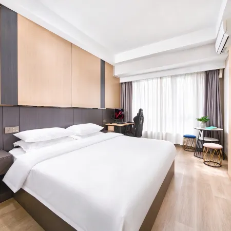 Ant · Lightyear E-Sports Hotel (Bengbu Yintai Wanda)