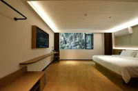 Zhishang Hotel (Yangshuo 20 Yuan Background Scenic Area) - Mountain view