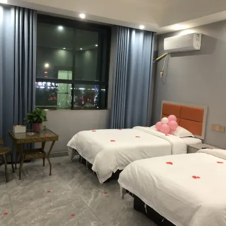 Wanzai Xinshi Hotel
