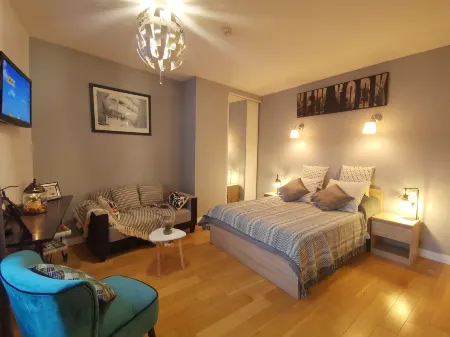 Hotel Oh Sevres Autrement Отели рядом с достопримечательностью «Севрская фарфоровая мануфактура»