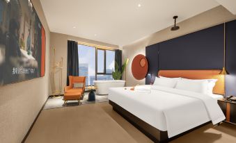 Yilai Hotel (Red Banner Trade City)
