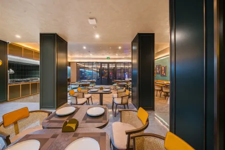 Orange Hotel (Jinzhou Railway Station) Отели рядом с достопримечательностью «Liaoning University of Technology»