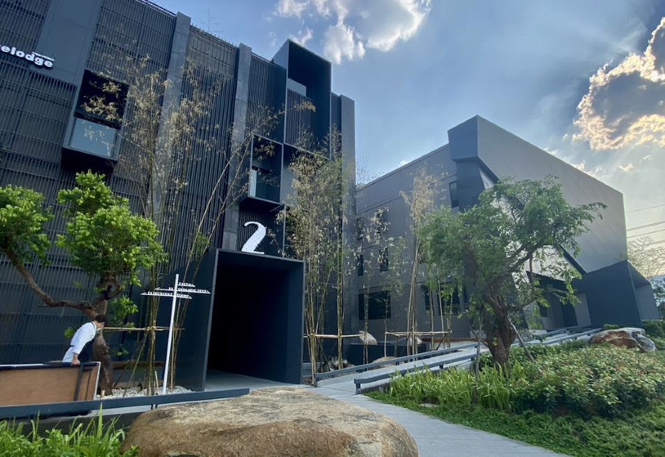 1. 트레블로지 님만..